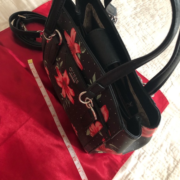 Guess shoulder bag - Picture 2 of 4